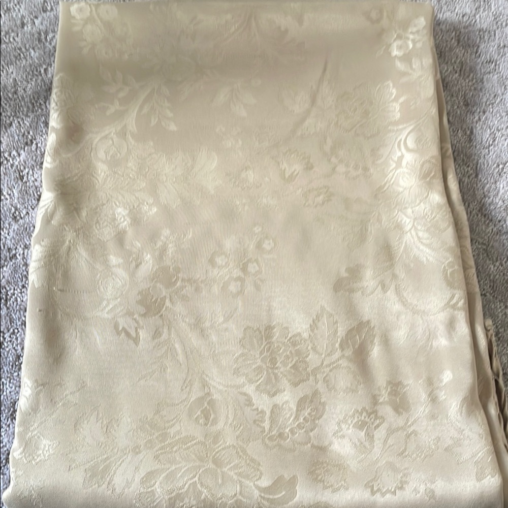 Target Cream Floral Tablecloth